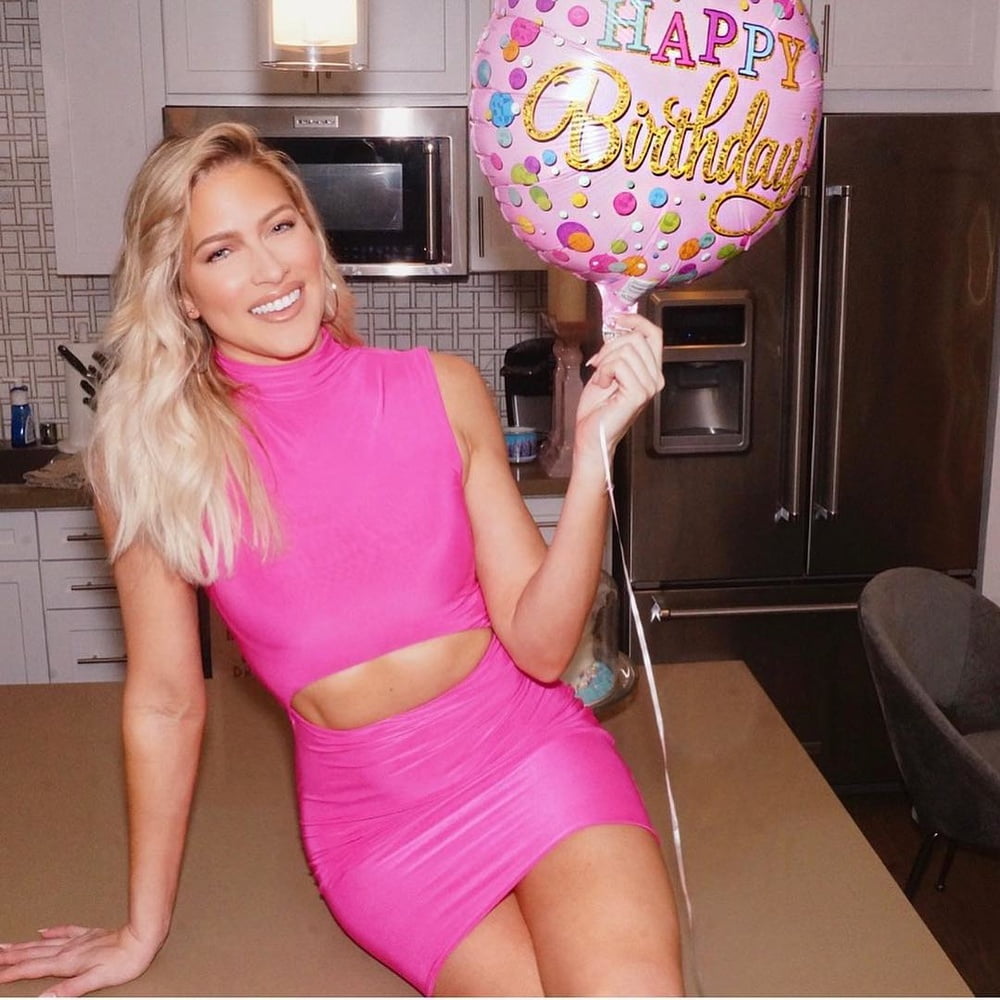 Barbie bianca (kelly kelly - ex-wwe)
 #89893799