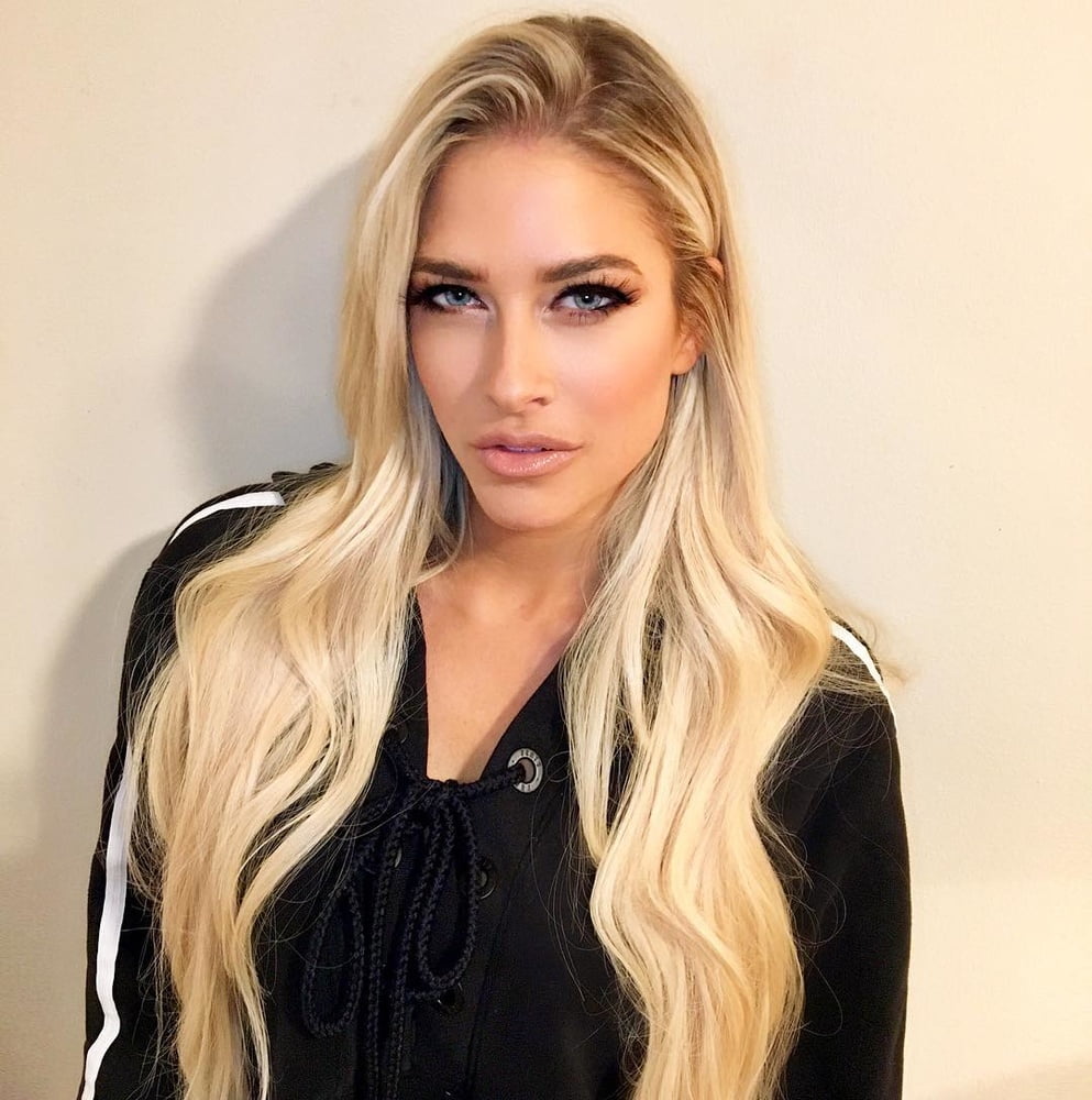 Barbie Blank (Kelly Kelly - EX-WWE) #89894304