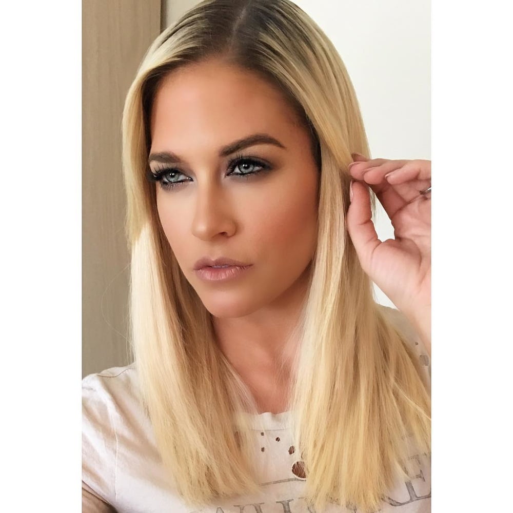 Barbie blank (kelly kelly - ex-wwe)
 #89894446