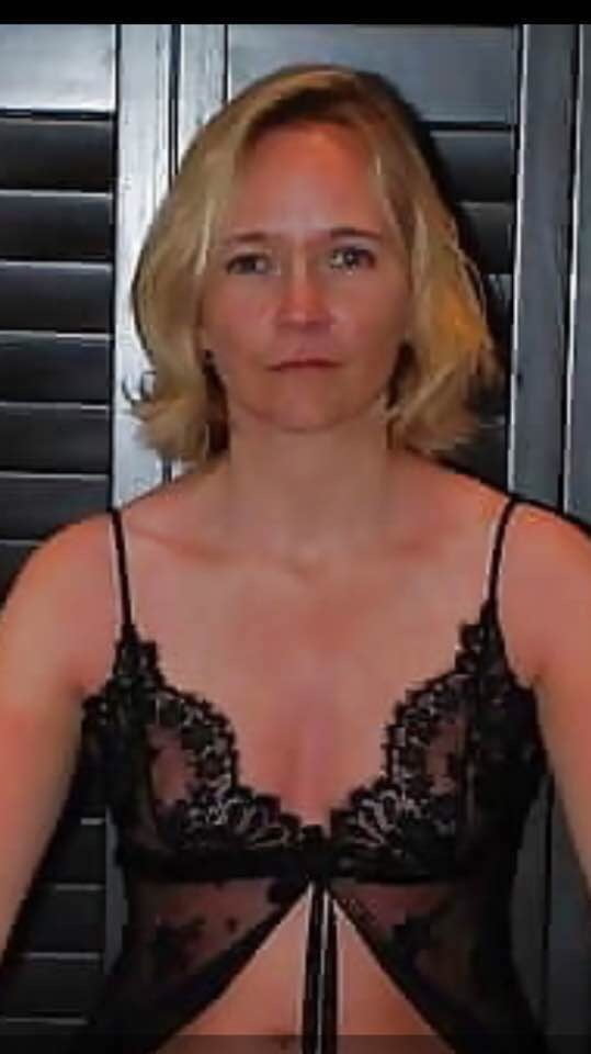 Exposed Whore Sara Louise Howitt From Brighton UK #99464597