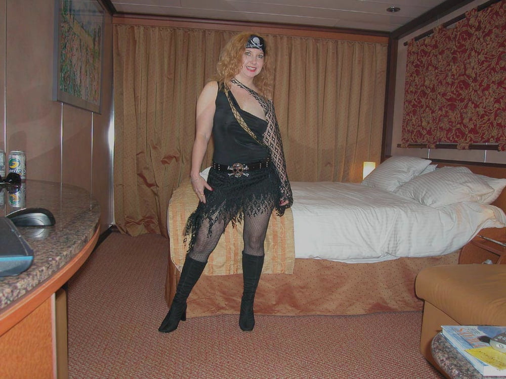 Leer cabeza esposa
 #92876381