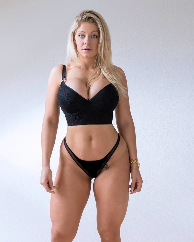 めちゃくちゃホットなインスタグラマー (69)
 #80591062