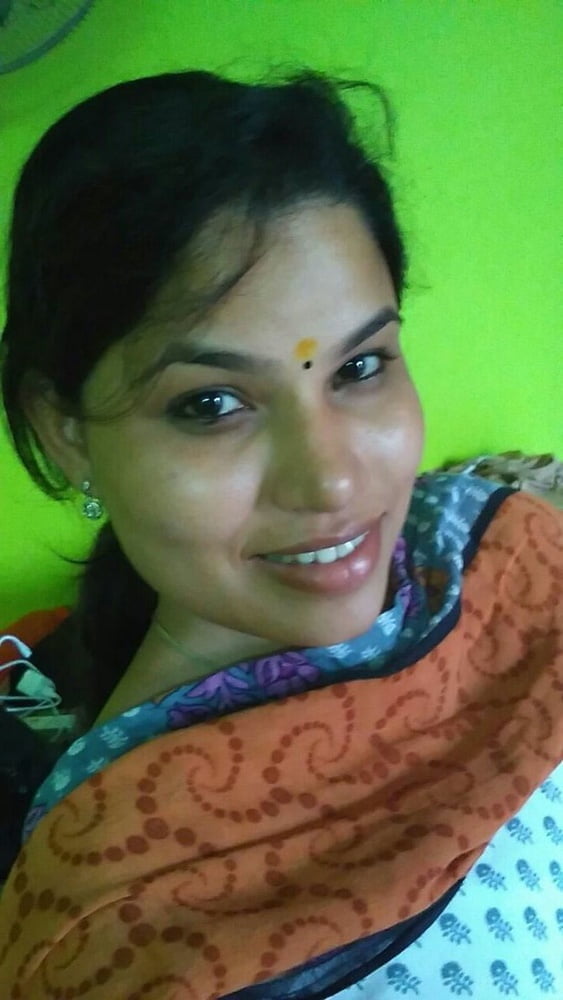 Südindische sexy Mädchen
 #92980297