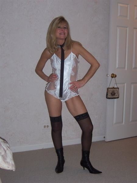 金髪妻
 #96030121