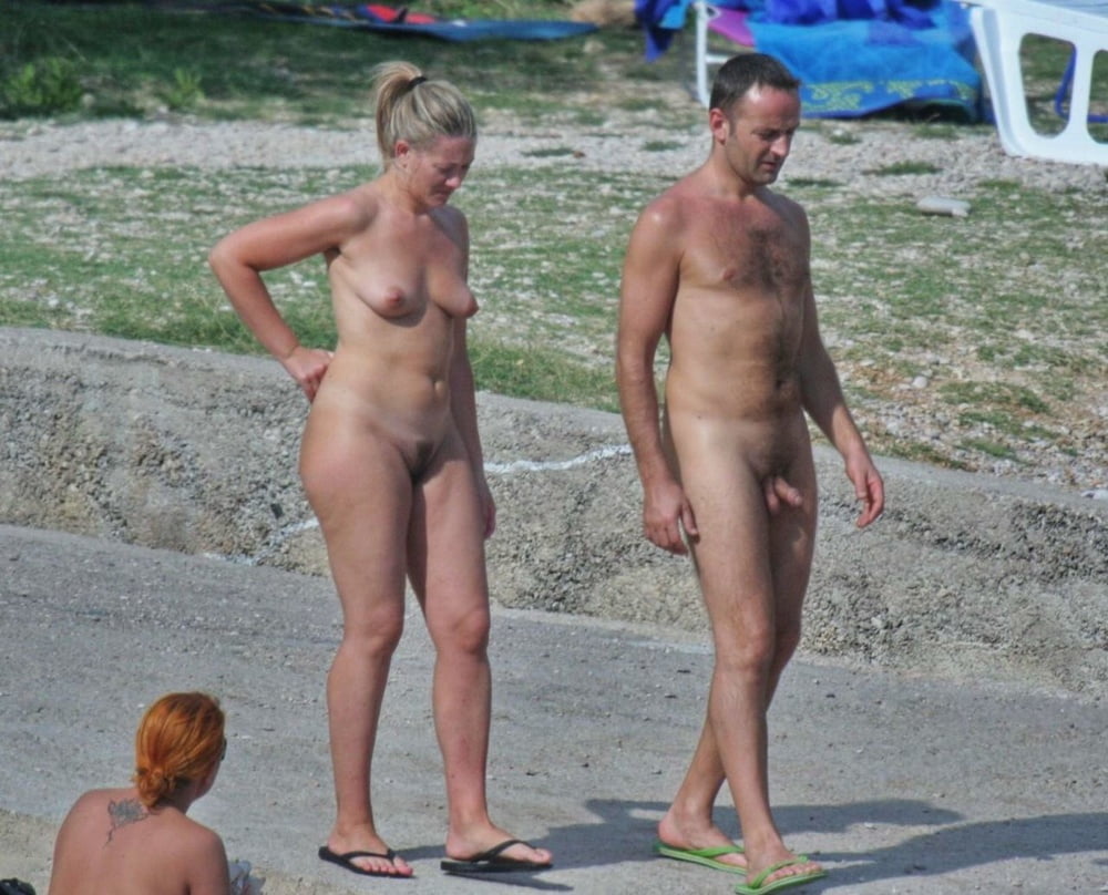 NUDE COUPLES #104522086