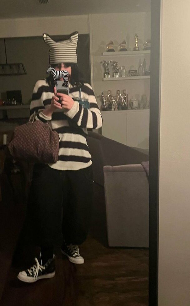 Billie Eilish nackt #107537429