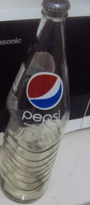 Pepsi essa cola
 #91400111