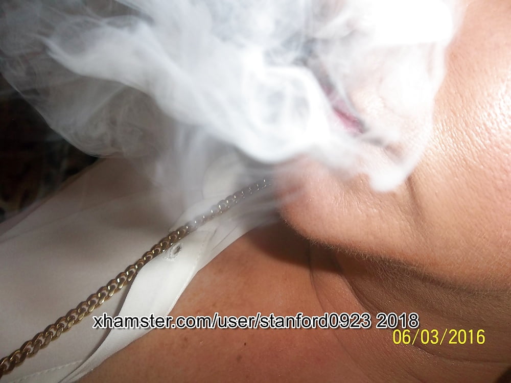 Schlampe Milfs Mütter Tag
 #106656931