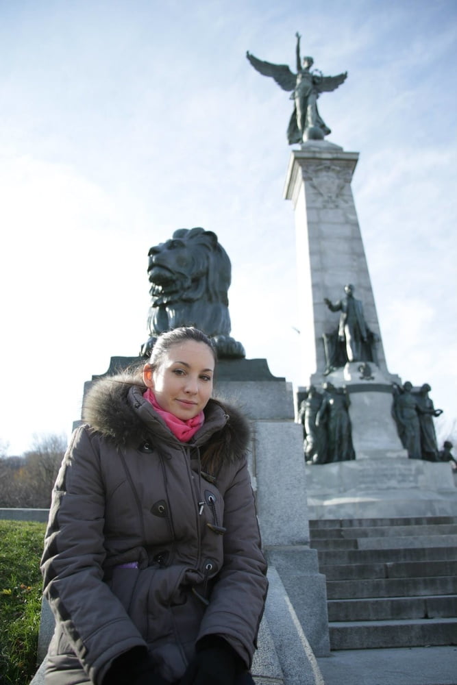 Anne-laure jarnet (actrice de web série française)
 #92853662