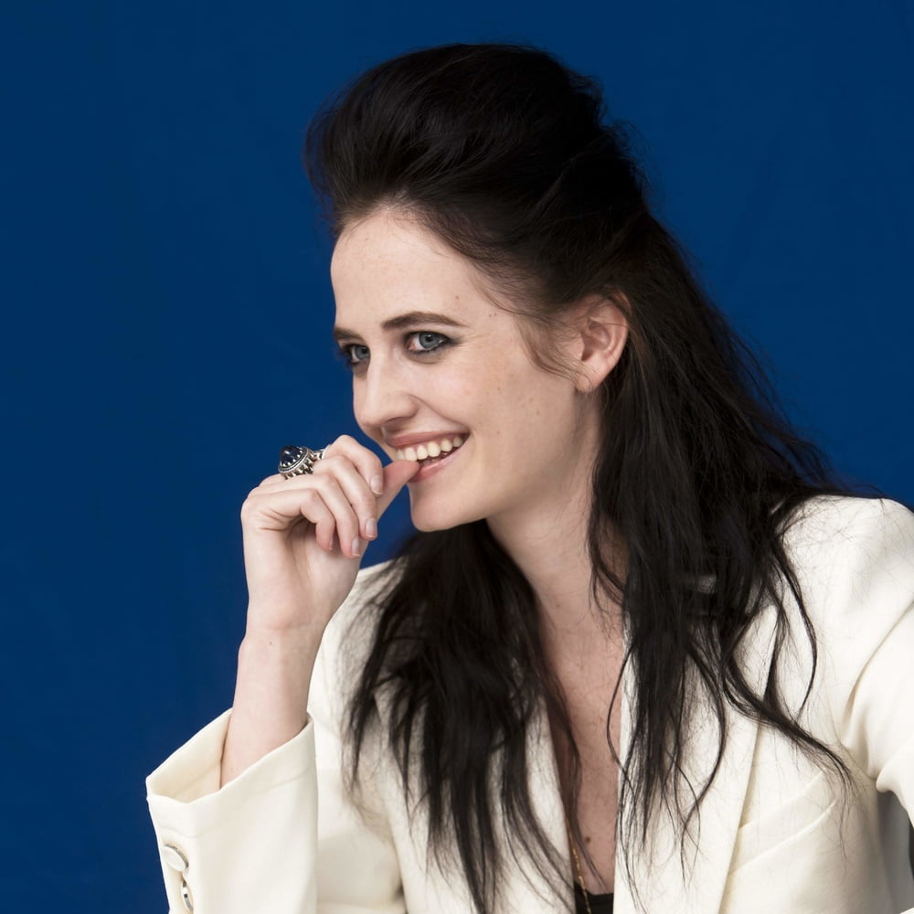 Eva Green Cravings Box #81290134