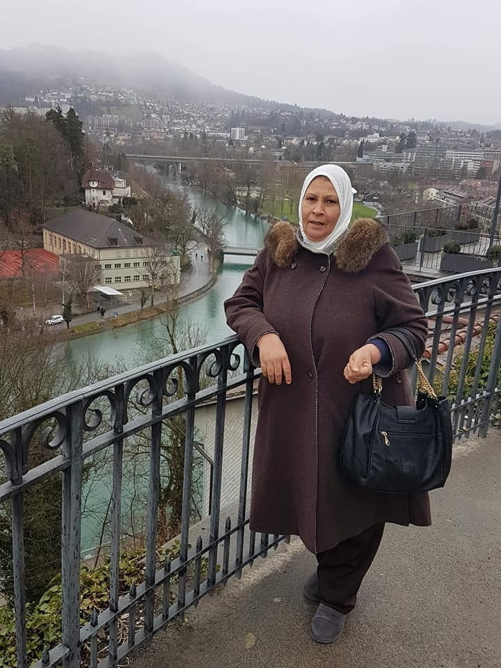 Araba tunisina matura hijab grandi tette & grande culo bbw granny
 #81485169