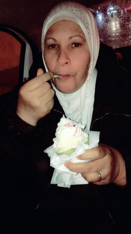 Araba tunisina matura hijab grandi tette & grande culo bbw granny
 #81485193