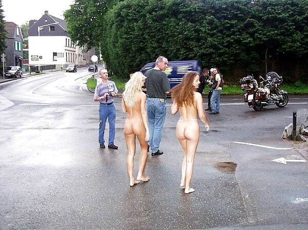 Clothed Male,Naked Female(CMNF) #82029167