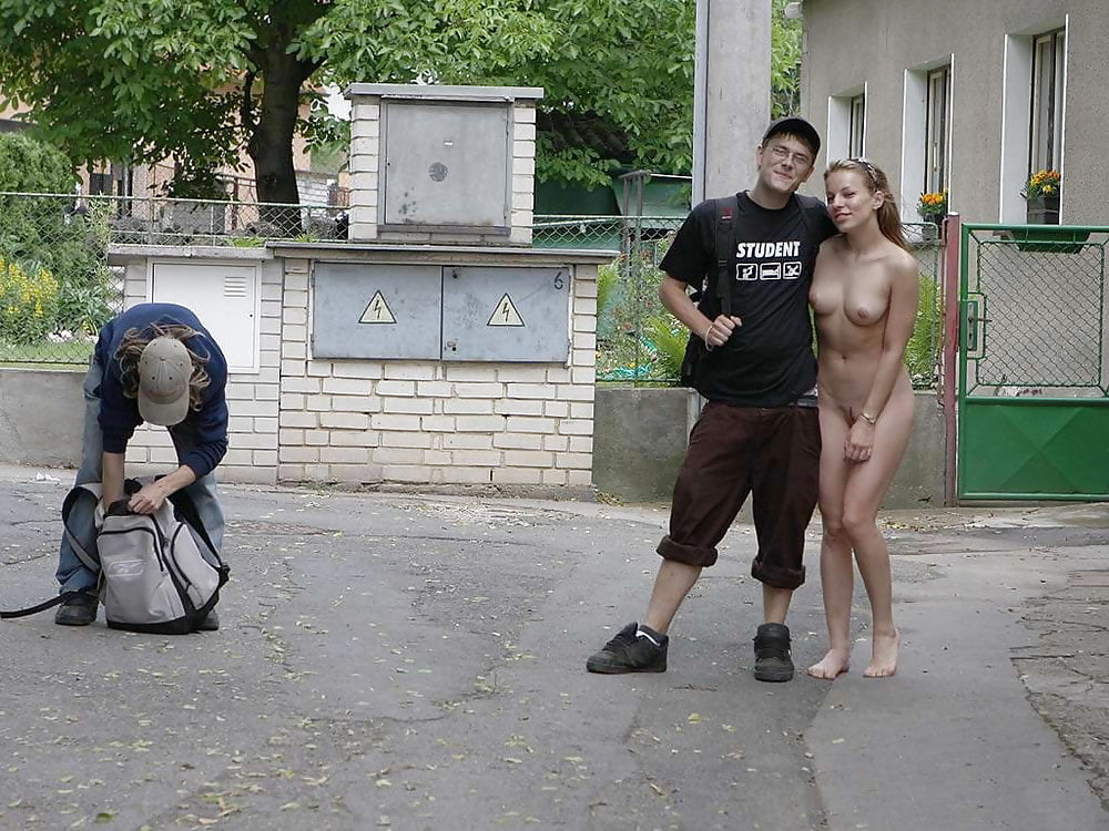 Clothed Male,Naked Female(CMNF) #82029571