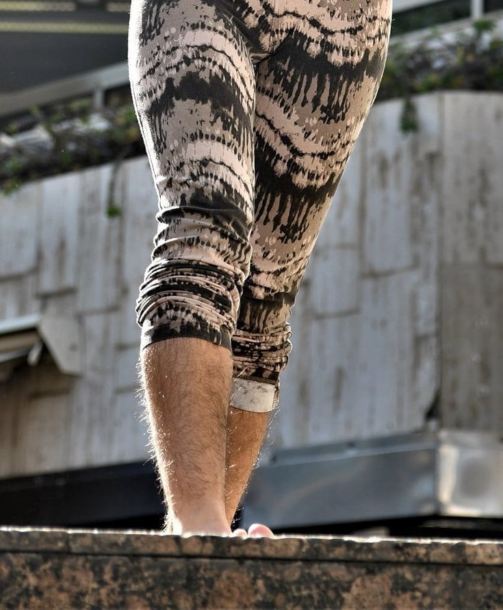 Panty Busch, haarige Arme, Beine, Gruben, Pfade
 #96496038