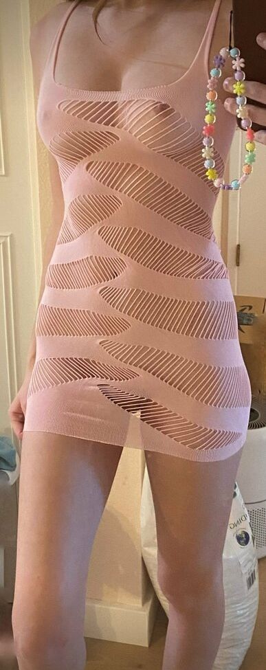 Docile Moth desnuda #109870936