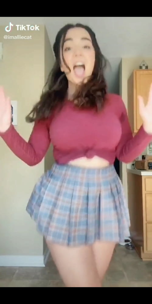 Tik Tok Females#7 #91995852