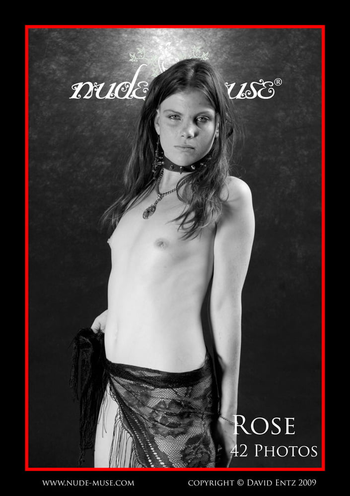 Musa desnuda
 #100824397