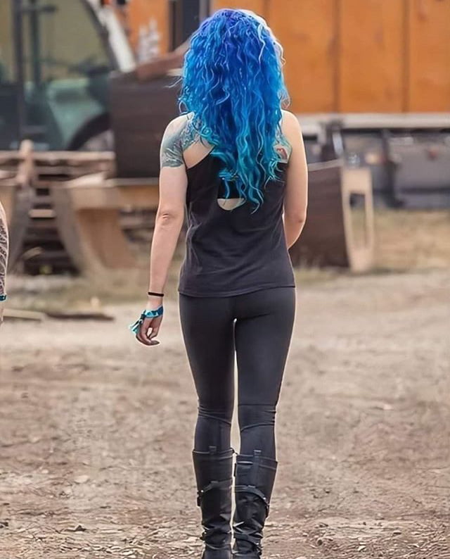 Alissa Weiß-Gluz Wichsmaterial
 #95903080