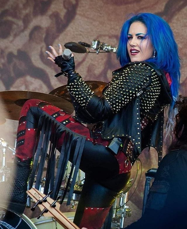 Alissa Weiß-Gluz Wichsmaterial
 #95903083