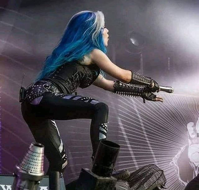 Alissa Weiß-Gluz Wichsmaterial
 #95903087