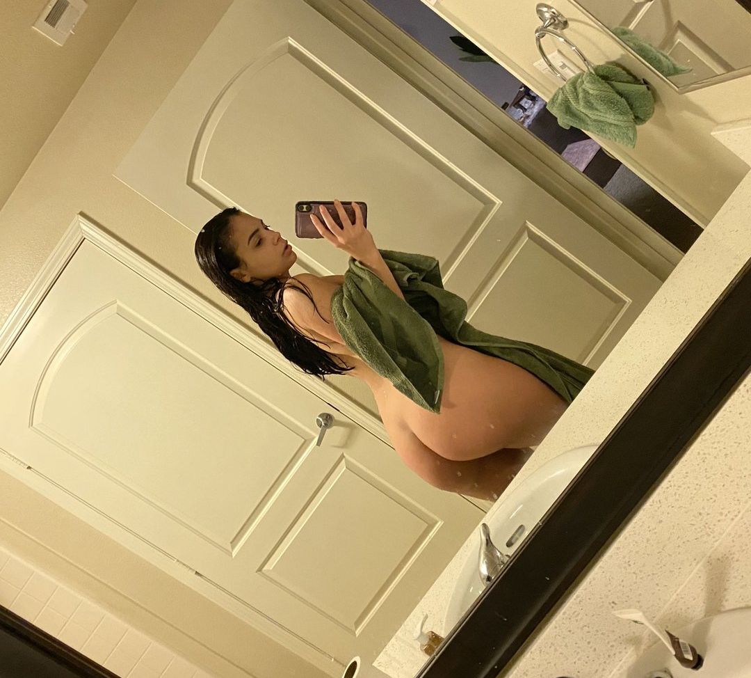 Violet Starr desnuda #108358131