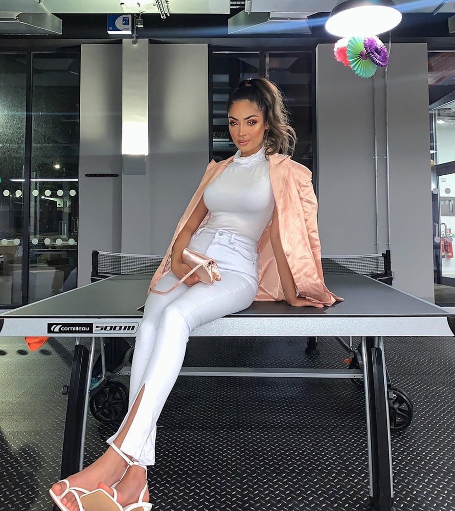 Sexy Paki Schlampen
 #92875347