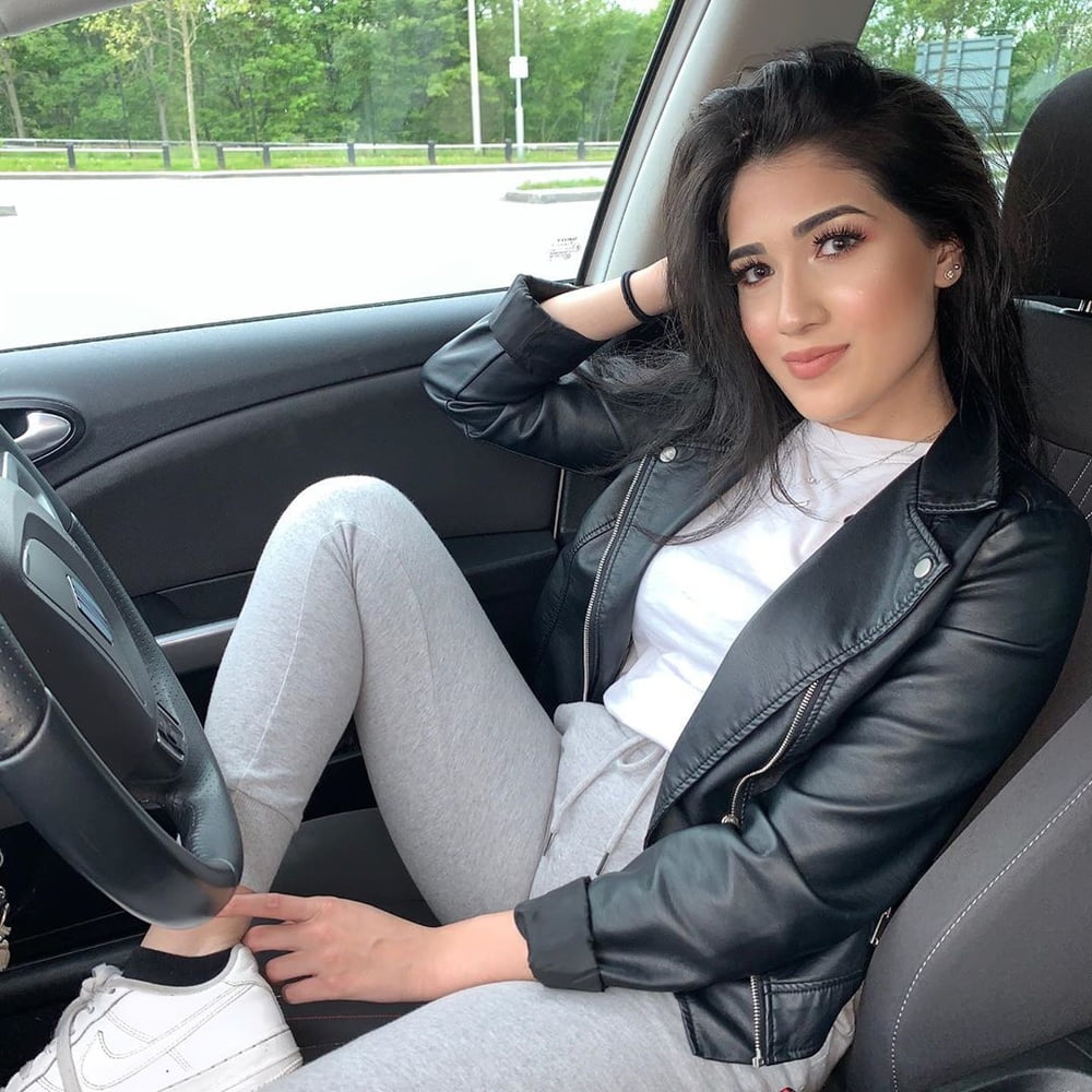 Sexy Paki Schlampen
 #92875350