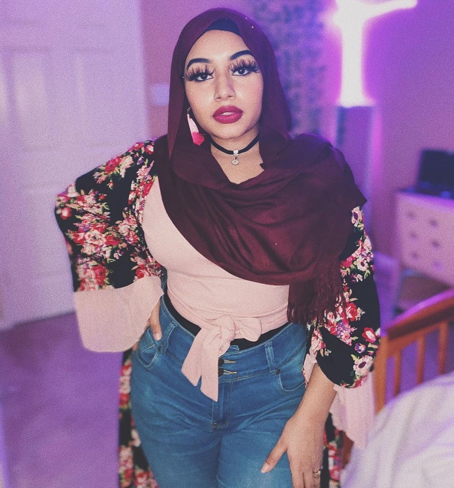 Sexy Paki Schlampen
 #92875447