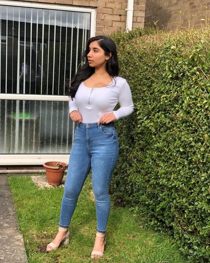 Sexy Paki Schlampen
 #92875484