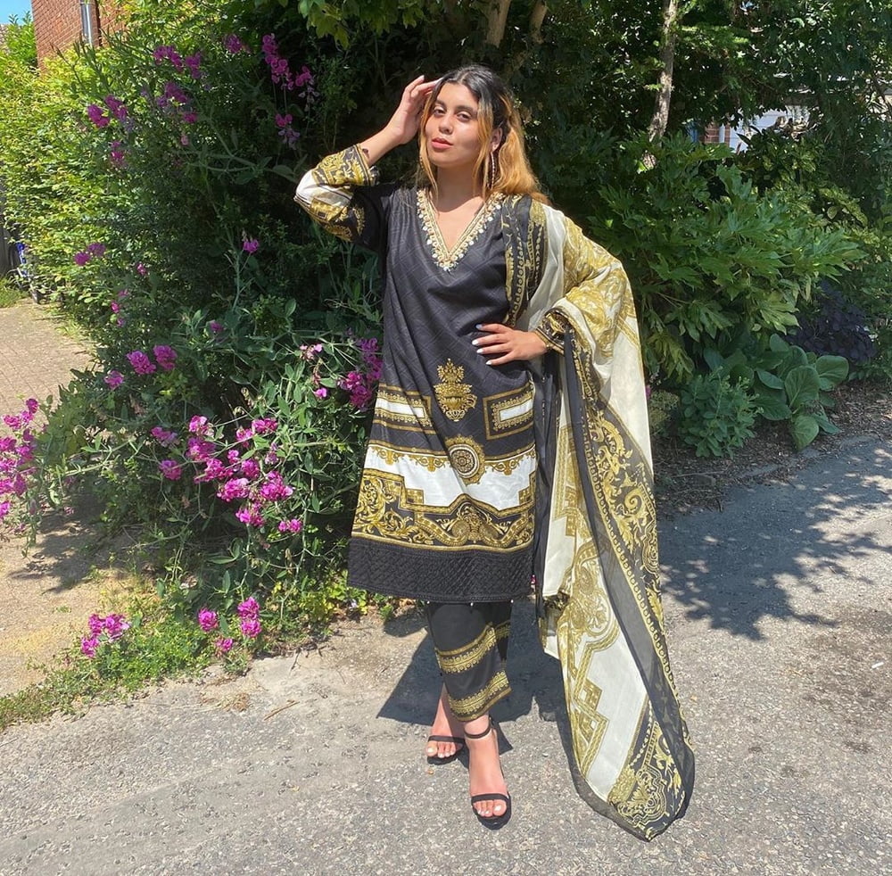 Sexy Paki Schlampen
 #92875506