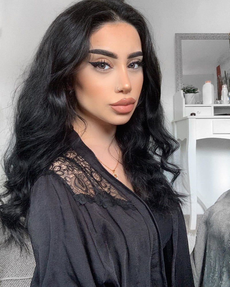 Sexy Paki Schlampen
 #92875548