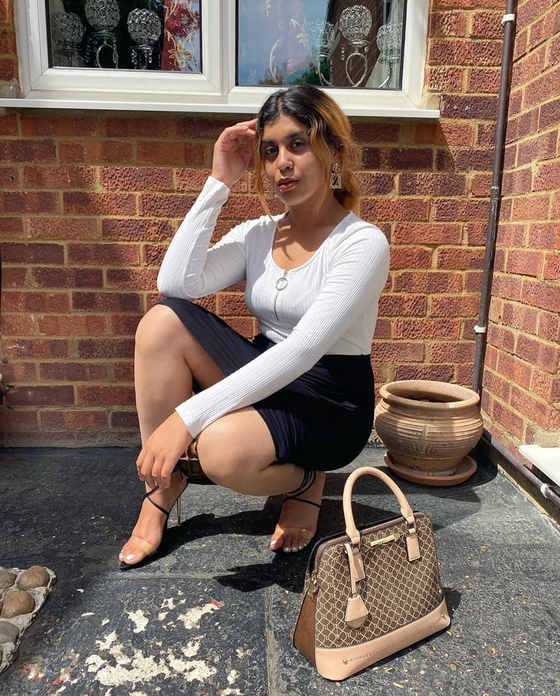 Sexy Paki Schlampen
 #92875563