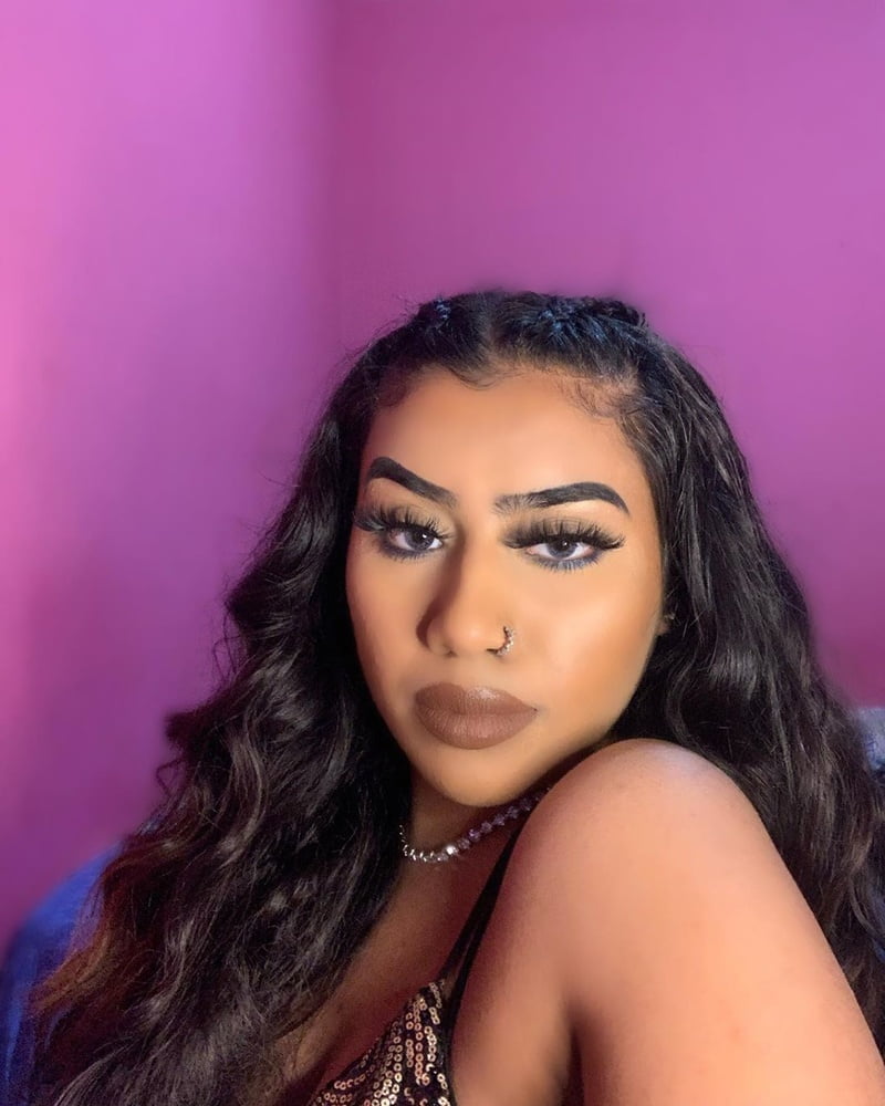 Sexy Paki Schlampen
 #92875647