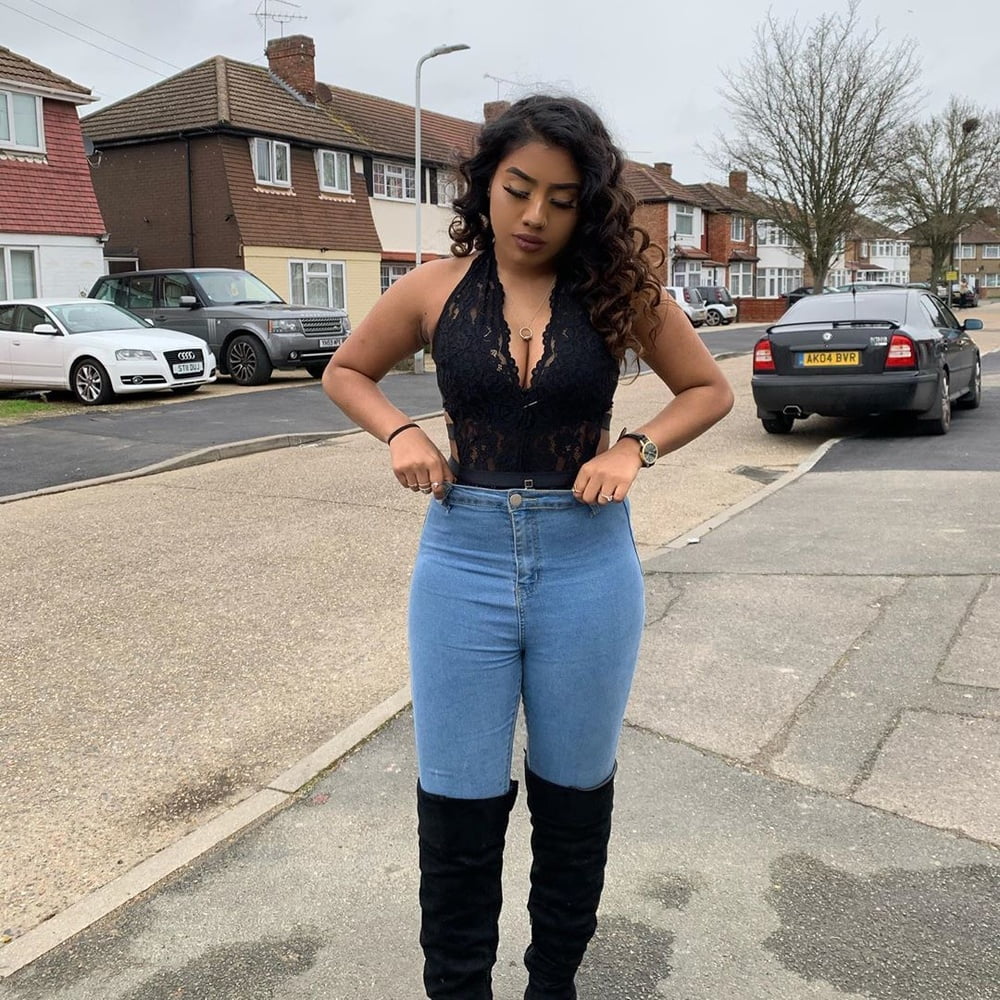 Sexy Paki Schlampen
 #92875657