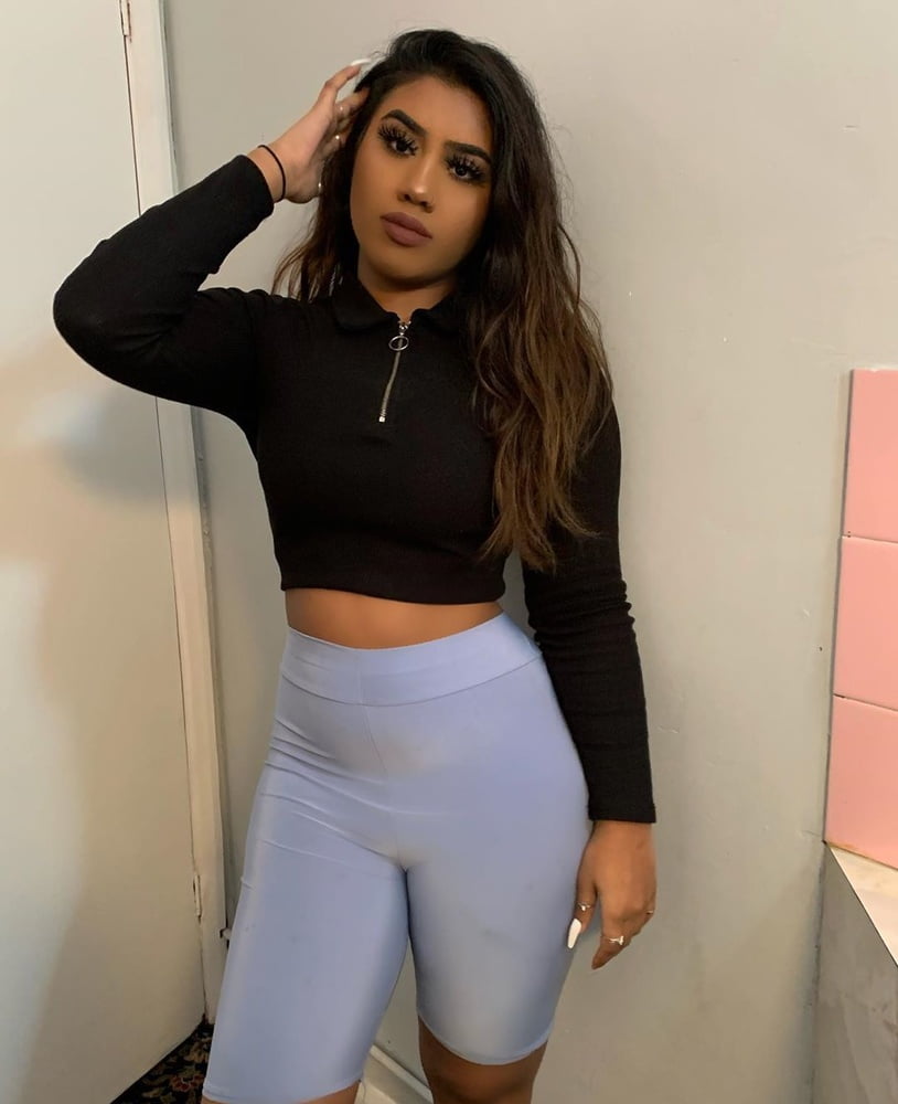 Sexy Paki Schlampen
 #92875660