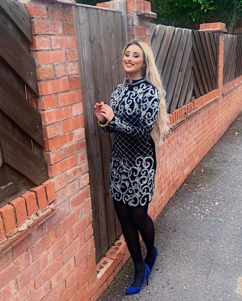 Sexy Paki Schlampen
 #92875880