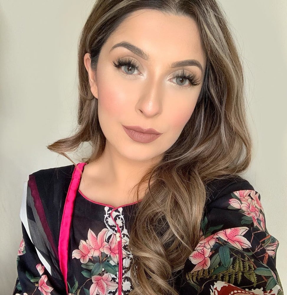 Sexy Paki Schlampen
 #92875946