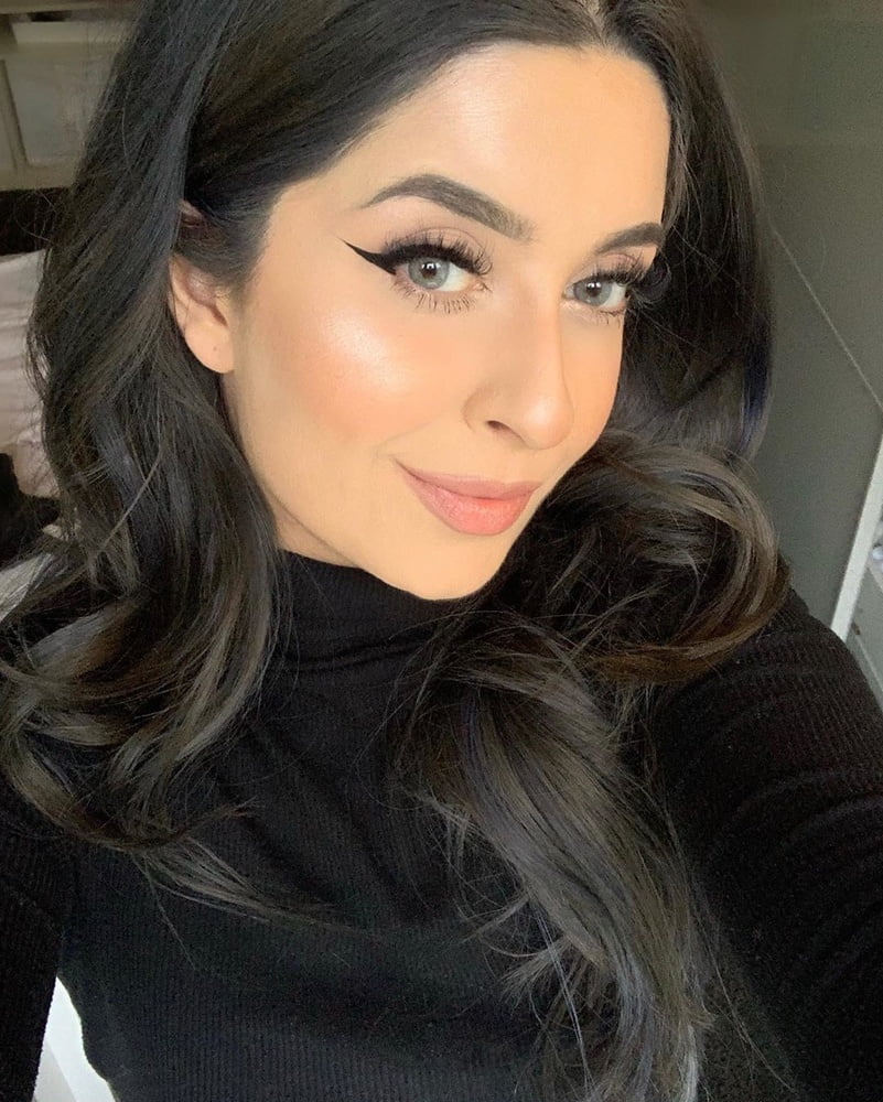 Sexy Paki Schlampen
 #92875964