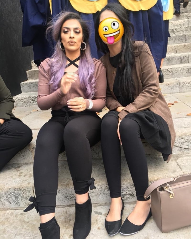 Sexy Paki Schlampen
 #92875974