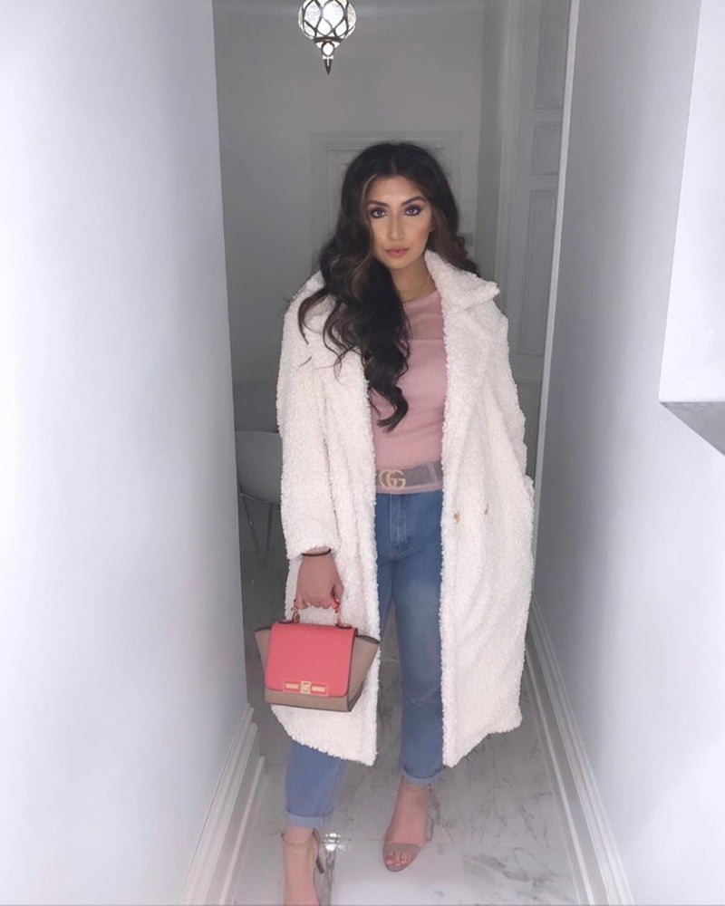 Sexy Paki Schlampen
 #92876014