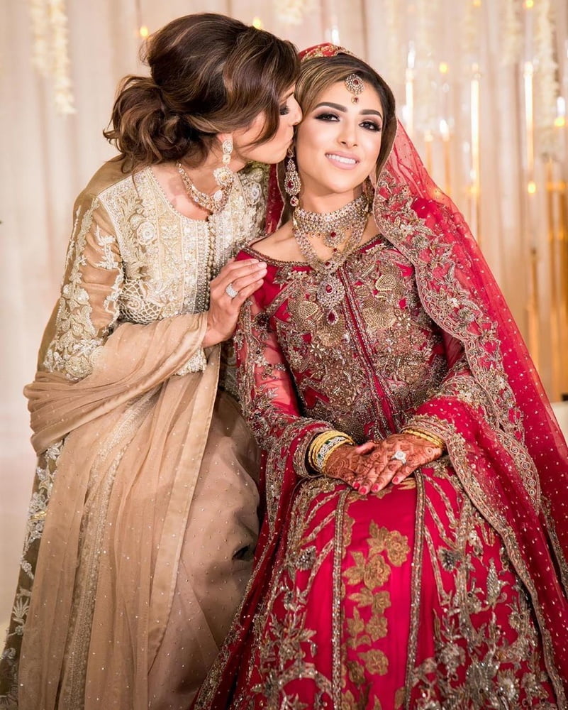 Sexy Paki Schlampen
 #92876020