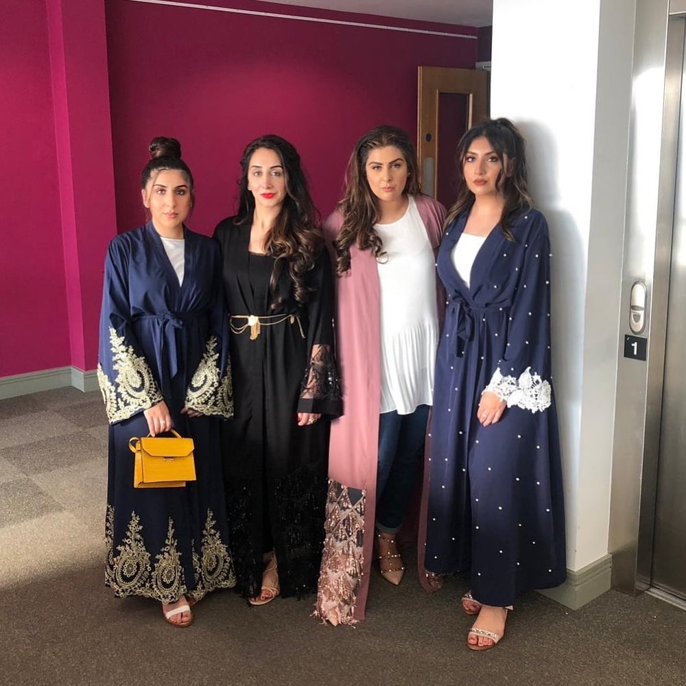 Sexy Paki Schlampen
 #92876039