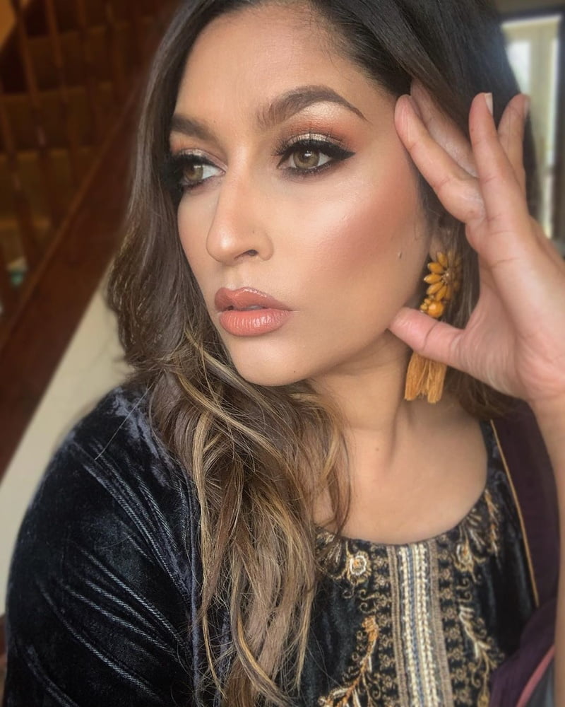 Sexy Paki Schlampen
 #92876061