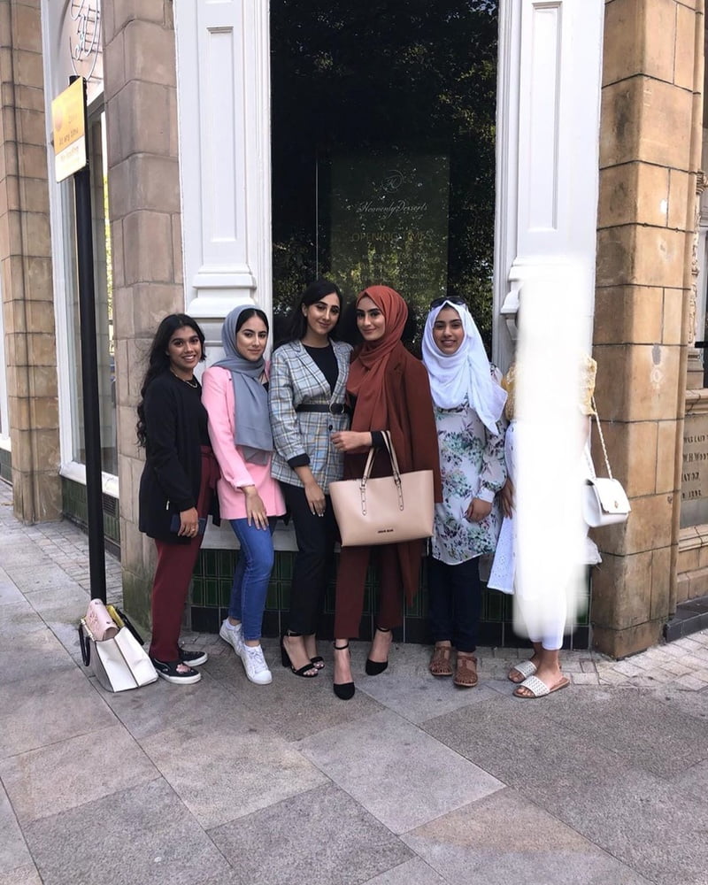 Sexy Paki Schlampen
 #92876089