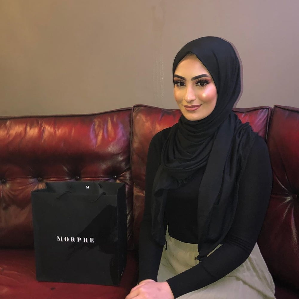 Sexy Paki Schlampen
 #92876174