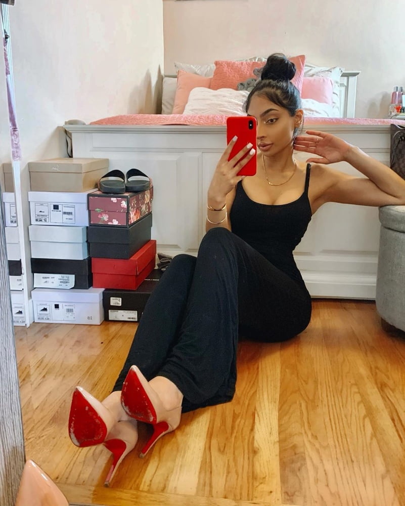 Sexy Paki Schlampen
 #92876249