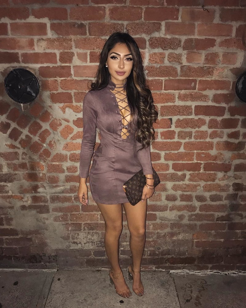 Sexy Paki Schlampen
 #92876259