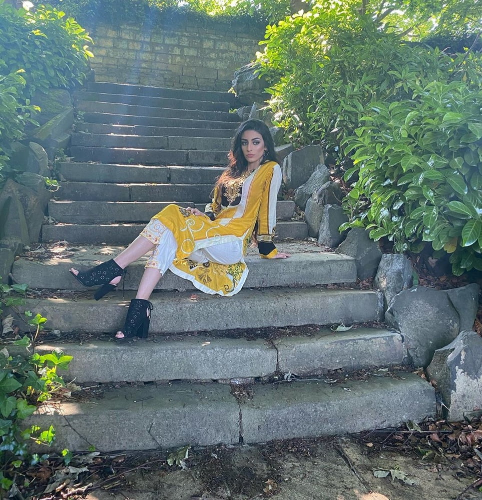 Sexy Paki Schlampen
 #92876511