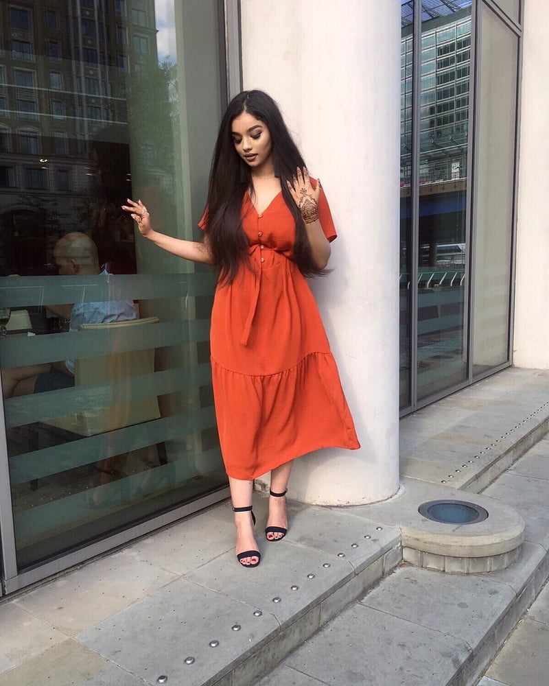 Sexy Paki Schlampen
 #92876518